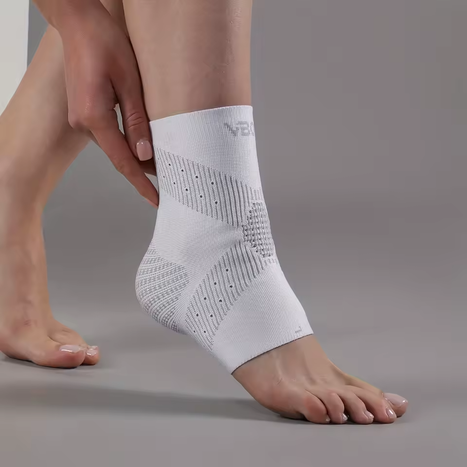 Fascia compressiva per caviglie